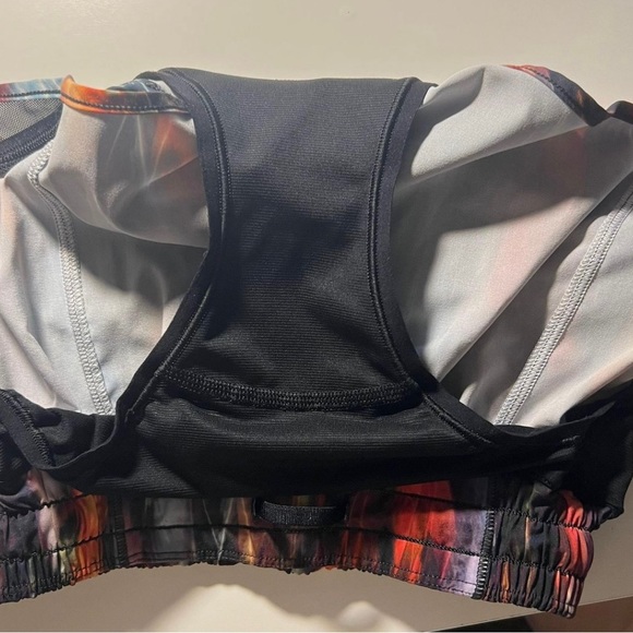 Lululemon shorts - Picture 3 of 5